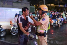 Tài xế bị phạt 9 triệu đồng sau bữa nhậu mừng ngày 20/10 ở TPHCM