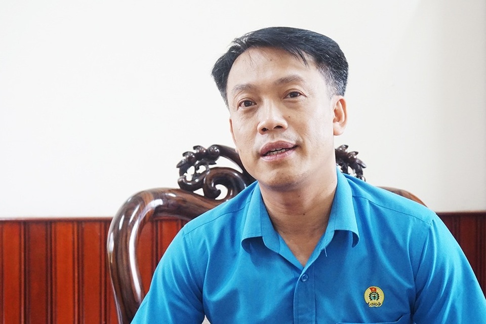 Nghệ An: Hỗ trợ khẩn cấp cho người lao động bị ảnh hưởng bởi dịch Covid-19 - 2 Nghệ An: Hỗ trợ khẩn cấp cho người lao động bị ảnh hưởng bởi dịch Covid-19 - 2