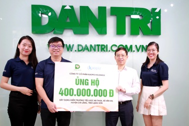 Ủng hộ 400 triệu đồng xóa lớp học tạm 17 năm ở Lạng Sơn