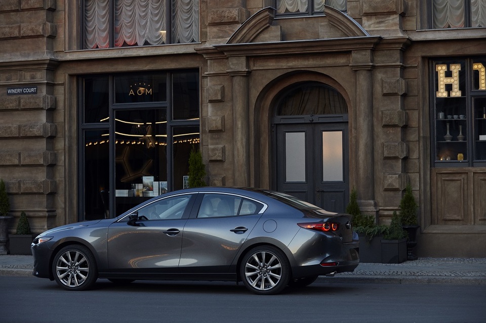 All-New Mazda3 đạt giải nhất hạng mục thiết kế ô tô của năm 2020 - 4 All-New Mazda3 đạt giải nhất hạng mục thiết kế ô tô của năm 2020 - 4
