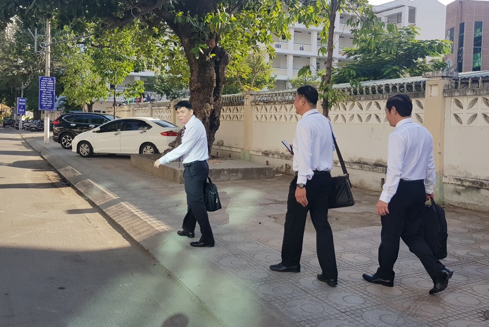 Xét xử phúc thẩm luật sư Trần Vũ Hải trong vụ án trốn thuế - 1 Xét xử phúc thẩm luật sư Trần Vũ Hải trong vụ án trốn thuế - 1