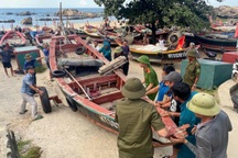 Cấm biển, huy động hơn 1.000 chiến sĩ tham gia chống bão số 5