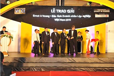 Doanh nhân tuổi Thìn "bách chiến bách thắng"