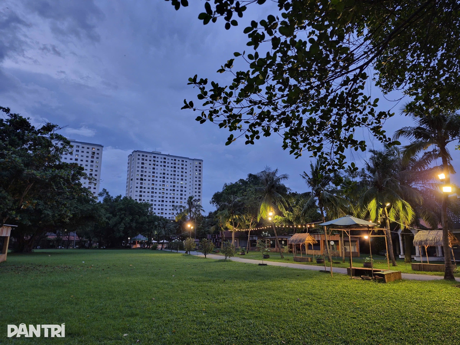 Đánh giá Galaxy S25 FE: Màn hình đẹp, camera tốt nhưng hiệu năng chưa cao - 11