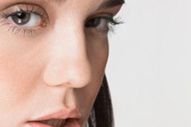 Chữa nhiệt miệng mùa nắng nóng 