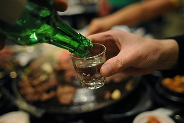 Rượu Jinro Soju: Tinh hoa văn hóa ẩm thực xứ Hàn