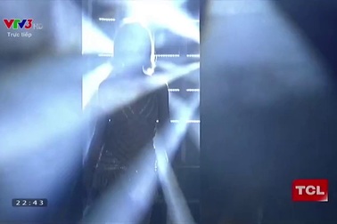 Bạch Công Khanh gây bất ngờ khi đăng quang “Gương mặt thân quen”