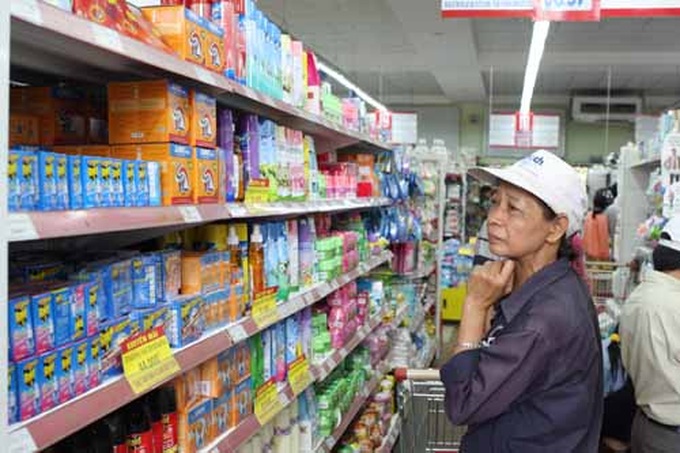Sau “cú đúp” xăng, điện: Hạn chế tăng giá dây chuyền