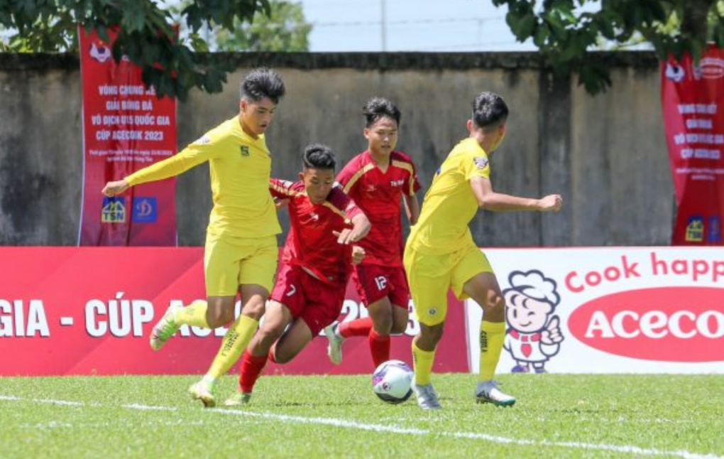 Giải U15 Quốc gia: PVF, Hà Nội đồng loạt giành chiến thắng - 2 Giải U15 Quốc gia: PVF, Hà Nội đồng loạt giành chiến thắng - 2