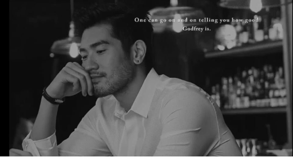 Gia đình, bạn bè đau buồn đưa Cao Dĩ Tường về nơi yên nghỉ cuối cùng - 10 Gia đình, bạn bè đau buồn đưa Cao Dĩ Tường về nơi yên nghỉ cuối cùng - 10