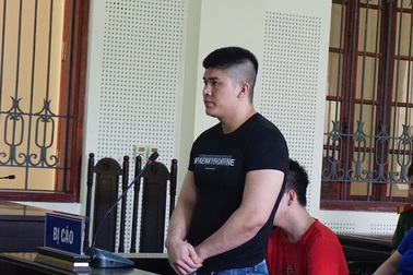 Giám đốc doanh nghiệp bắt người, ép viết giấy nợ hơn nửa tỷ đồng