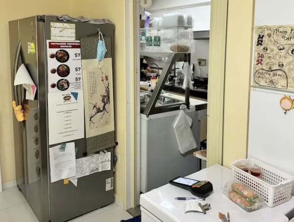 Chủ tiệm bánh mì người Việt ở Singapore: Tôi lãi gần 60 triệu đồng/tháng - 3 Chủ tiệm bánh mì người Việt ở Singapore: Tôi lãi gần 60 triệu đồng/tháng - 3