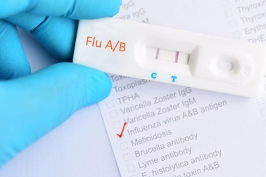 Thời tiết mưa nắng thất thường, cảnh giác nguy cơ mắc cúm