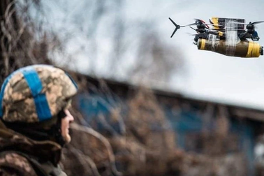 Ukraine tung "sát thủ bay", giăng hỏa lực tê liệt khí tài Nga