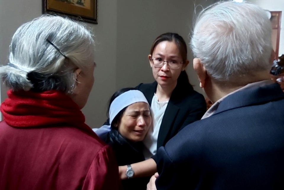 Tang thương Rào Trăng: Lỡ lời hẹn cuối tuần về đưa con đi nhập học - 5 Tang thương Rào Trăng: Lỡ lời hẹn cuối tuần về đưa con đi nhập học - 5