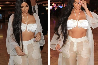 Kim Kardashian gây choáng với trang phục sexy
