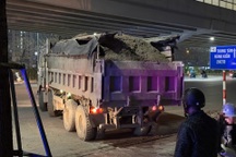 Chở hàng quá tải trọng, tài xế và chủ xe bị phạt 151 triệu đồng