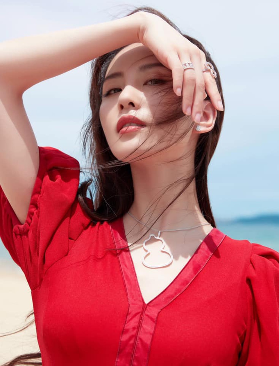 Khí chất thanh tao và quyến rũ của gái một con Lưu Thi Thi - 8 Khí chất thanh tao và quyến rũ của gái một con Lưu Thi Thi - 8