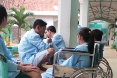 Cách nào giảm 92% nguy cơ phơi nhiễm HIV?