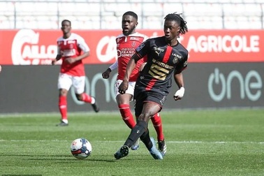 Thất bại ở vụ Mbappe, Real Madrid chiêu mộ thành công ngôi sao Ligue 1