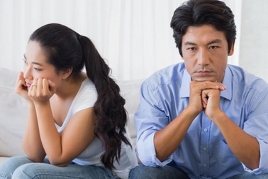 Lần đầu con gái ra mắt bạn trai, tôi tăng xông khi biết anh ta là ai