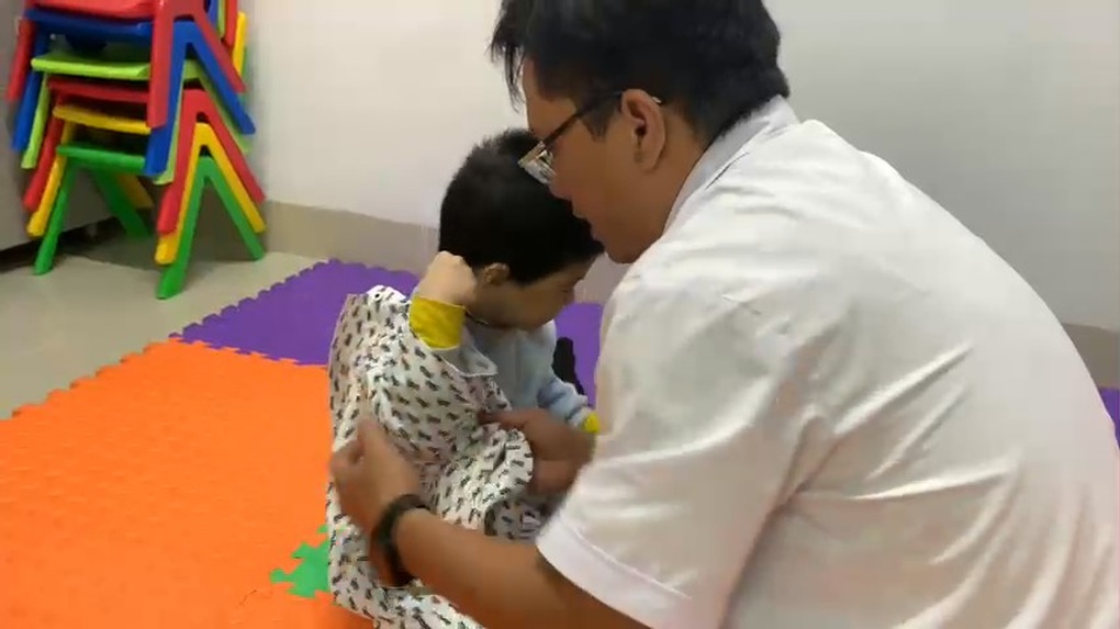 Đào tạo hoạt động trị liệu nâng cao nhân lực phục hồi chức năng - 2 Đào tạo hoạt động trị liệu nâng cao nhân lực phục hồi chức năng - 2