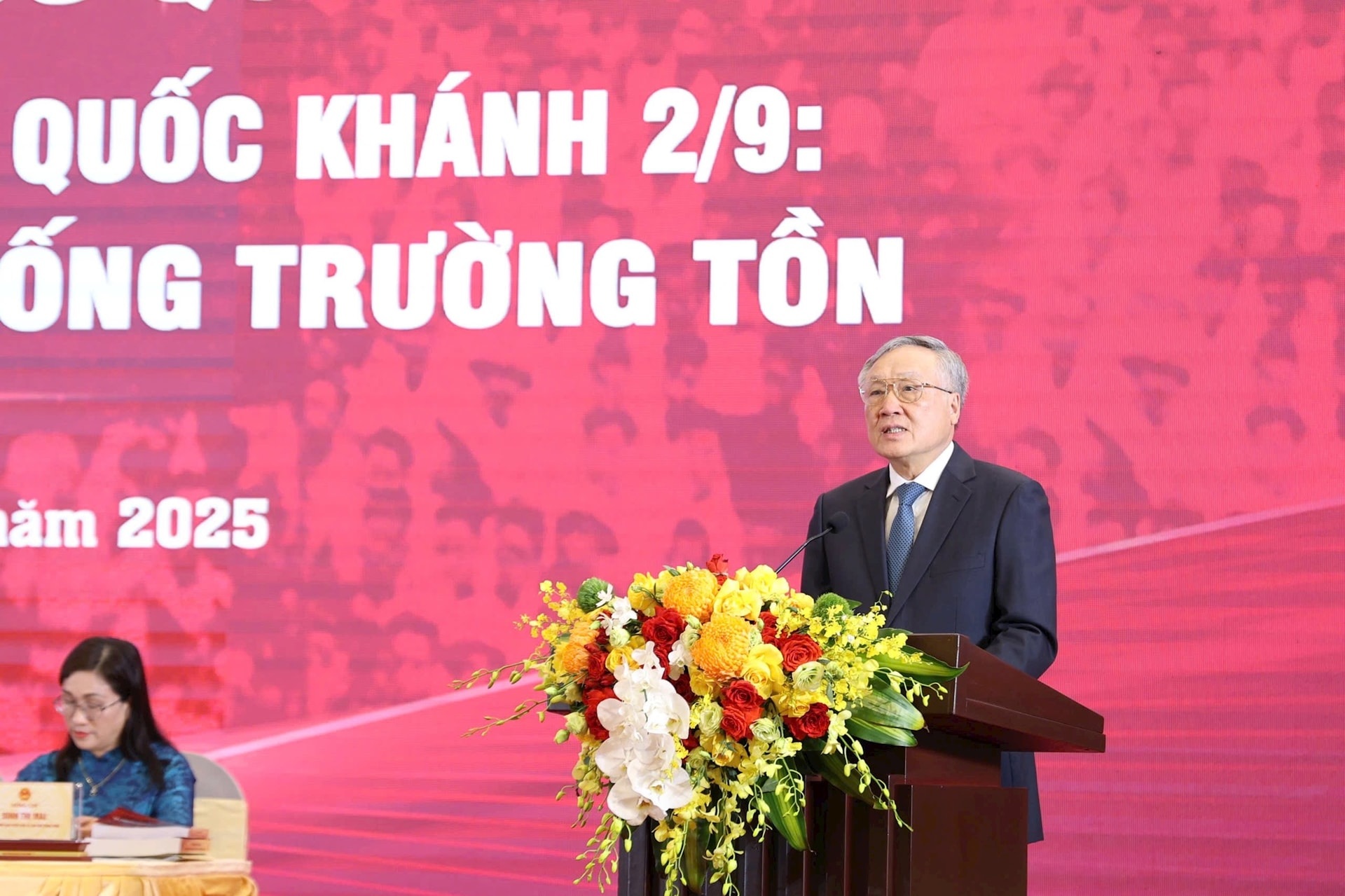 Vững bước tiến vào kỷ nguyên mới - 3