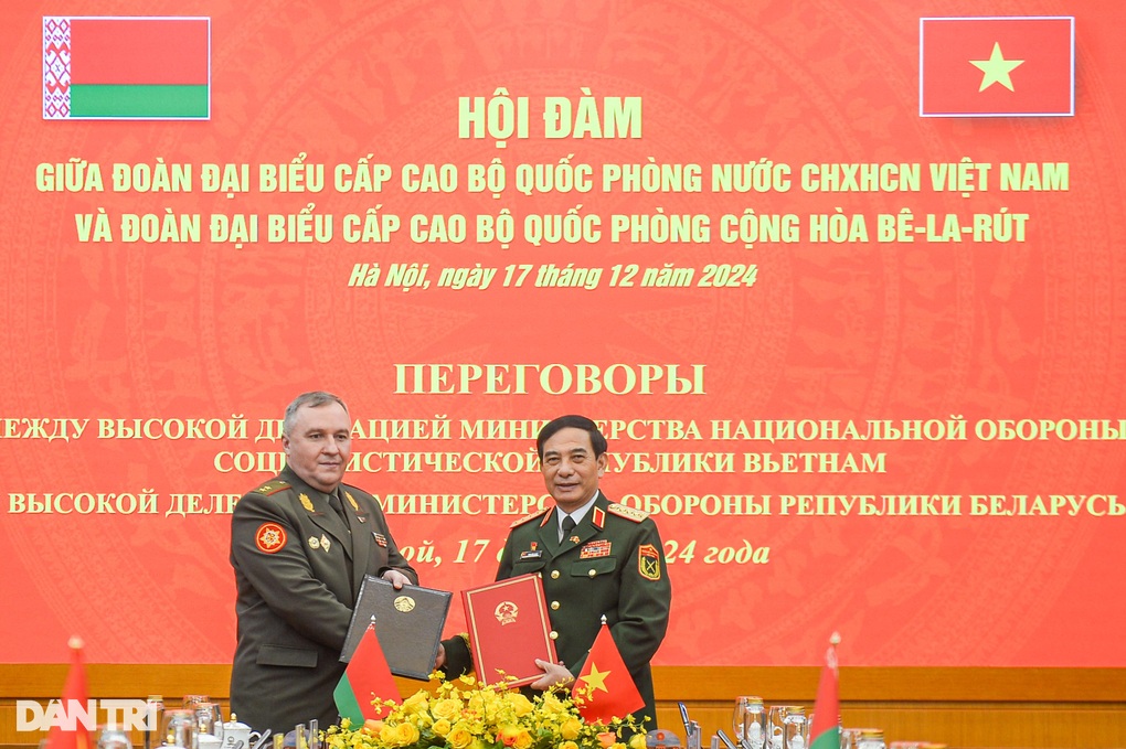 Đại tướng Phan Văn Giang hội đàm với Bộ trưởng Quốc phòng Belarus - 3