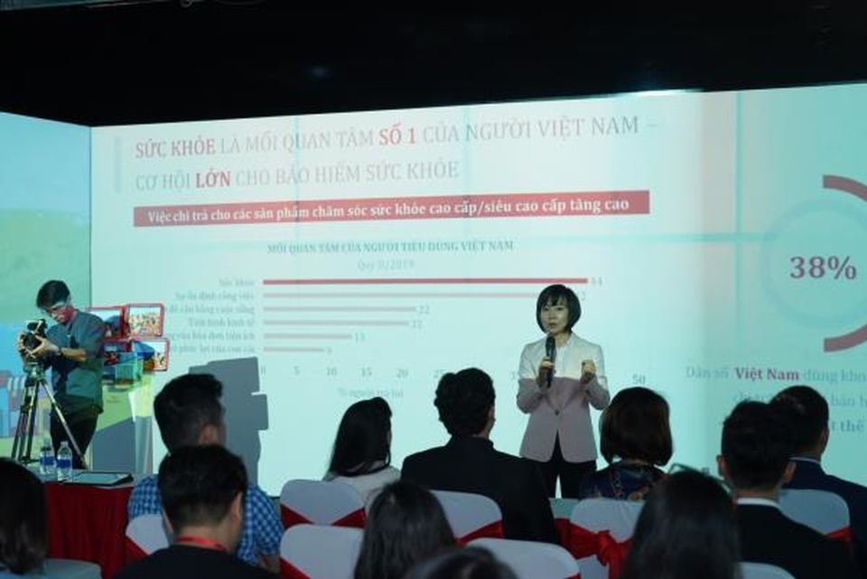 Generali Việt Nam ra mắt bảo hiểm lần đầu tiên có thể mua tại cửa hàng - 1 Generali Việt Nam ra mắt bảo hiểm lần đầu tiên có thể mua tại cửa hàng - 1