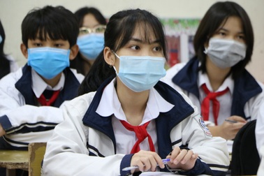 Hà Nội: Nhiều trường THPT "quay xe" phút chót, lùi lịch trở lại trường