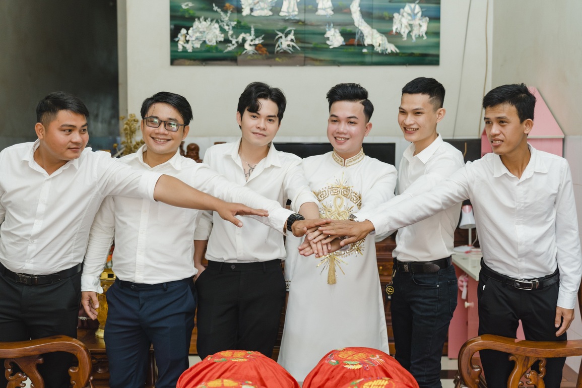 Đám cưới cổ tích của cặp đôi đồng tính nam ở Tây Ninh sau 11 năm quen nhau - 3 Đám cưới cổ tích của cặp đôi đồng tính nam ở Tây Ninh sau 11 năm quen nhau - 3