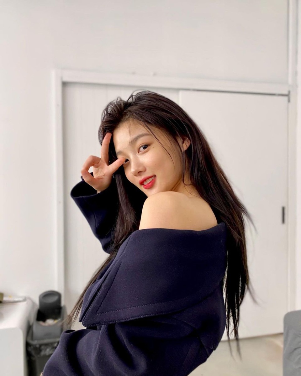 “Em gái quốc dân” Kim Yoo Jung “lột xác” ngoạn mục ở tuổi 21 - 18 “Em gái quốc dân” Kim Yoo Jung “lột xác” ngoạn mục ở tuổi 21 - 18