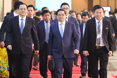 Lào sẽ tạo điều kiện ưu đãi cho các dự án trọng điểm của doanh nghiệp Việt