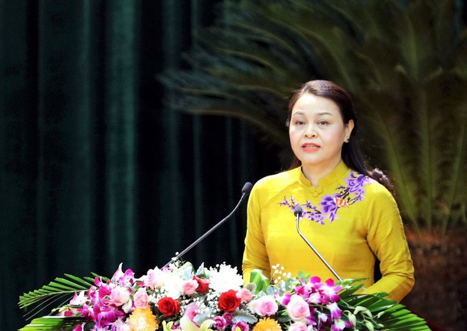Xây dựng Ninh Bình sớm trở thành tỉnh khá khu vực đồng bằng sông Hồng - 4 Xây dựng Ninh Bình sớm trở thành tỉnh khá khu vực đồng bằng sông Hồng - 4
