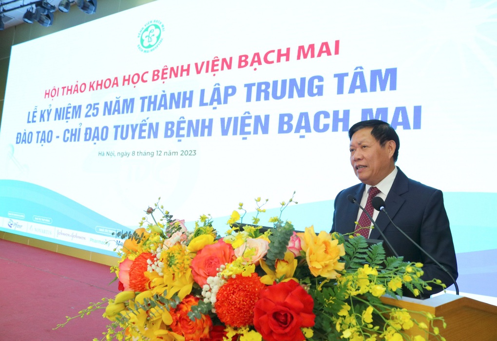 Bệnh viện Bạch Mai: Giảm tỉ lệ chuyển tuyến 30% - 2 Bệnh viện Bạch Mai: Giảm tỉ lệ chuyển tuyến 30% - 2