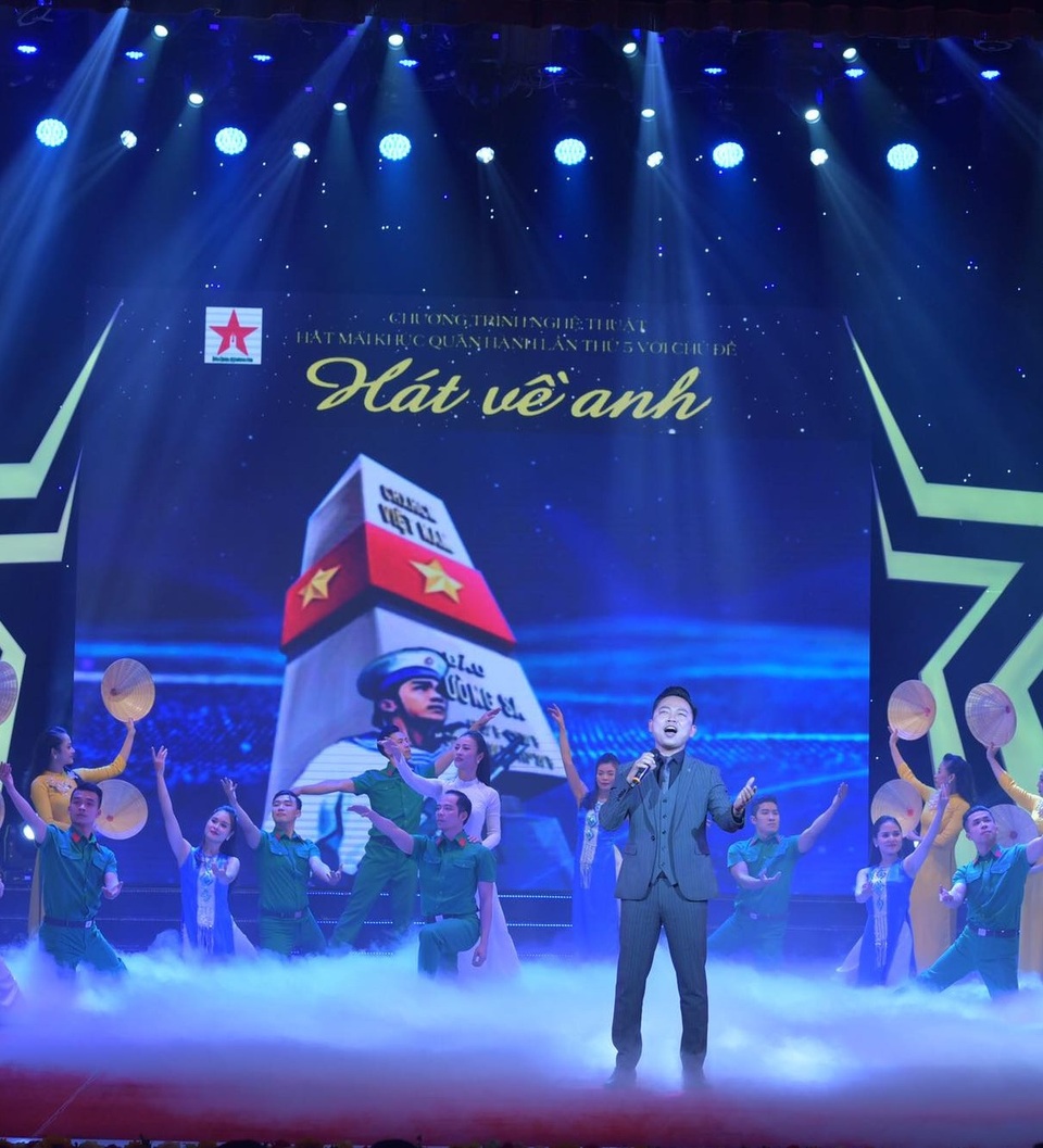 Phạm Phương Thảo, Vũ Thắng Lợi lắng đọng khi hát về người lính - 4 Phạm Phương Thảo, Vũ Thắng Lợi lắng đọng khi hát về người lính - 4