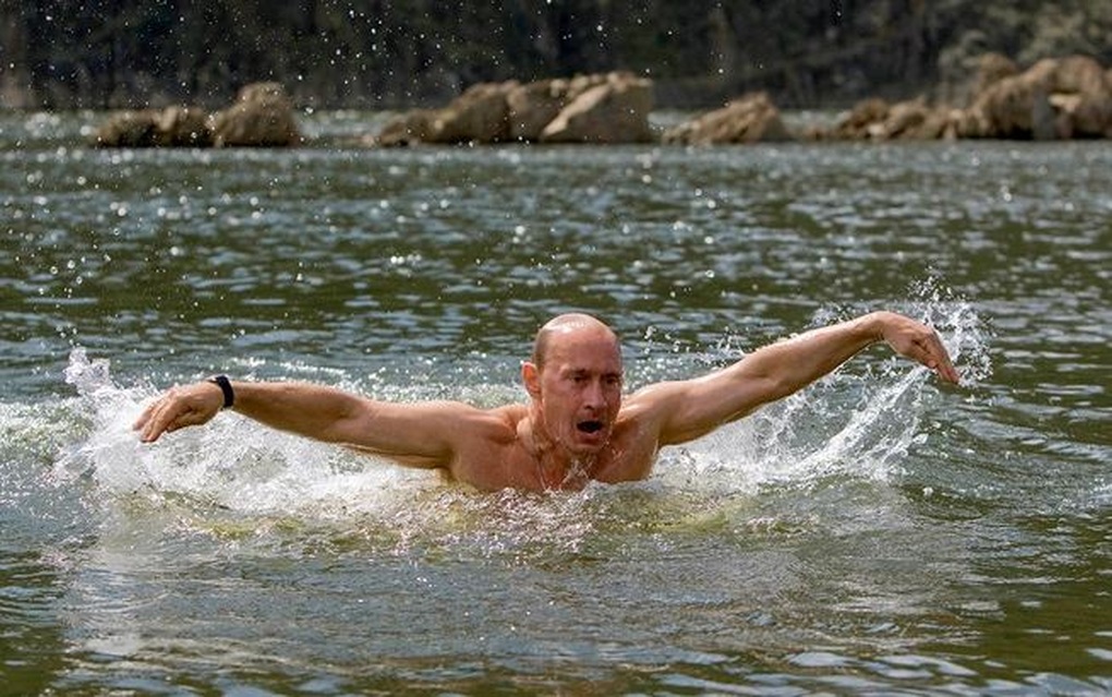 Điện Kremlin bác bỏ tin đồn về sức khỏe của Tổng thống Putin - 1 Điện Kremlin bác bỏ tin đồn về sức khỏe của Tổng thống Putin - 1