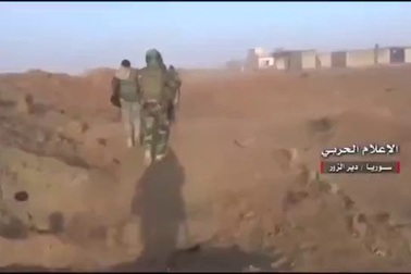 Chiến sự Syria: Quân Assad khép chặt Al-Bab, vây hãm Deir Ezzor