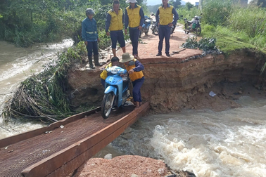Bình Thuận kiến nghị Bộ GTVT công bố tình huống khẩn cấp về thiên tai