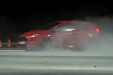 Drift trên mặt băng