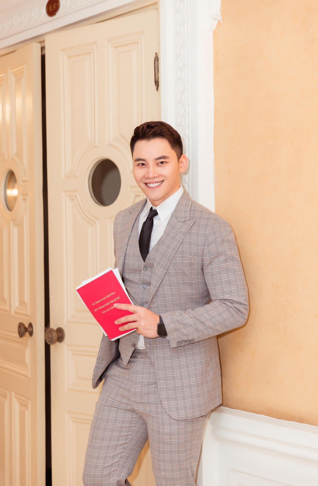 MC Mạnh Khang kể nỗi ám ảnh khi học thêm môn Toán hồi cấp 2 - 2 MC Mạnh Khang kể nỗi ám ảnh khi học thêm môn Toán hồi cấp 2 - 2