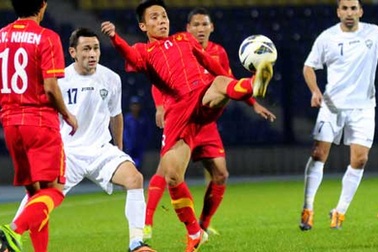 HLV Nguyễn Văn Sỹ: “Uzbekistan thắng xứng đáng”