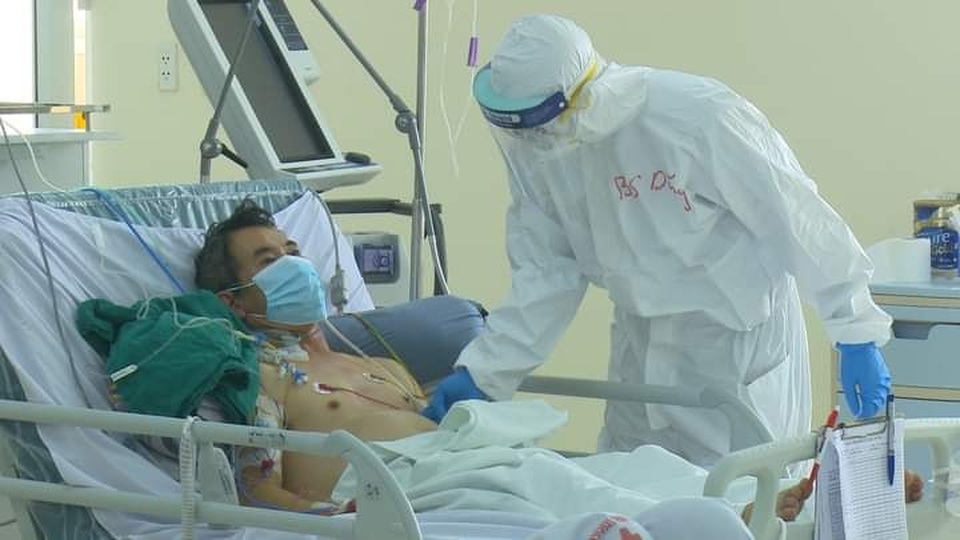 Bệnh nhân mắc Covid-19 nặng nhất tại tỉnh Hải Dương được xuất viện - 1 Bệnh nhân mắc Covid-19 nặng nhất tại tỉnh Hải Dương được xuất viện - 1