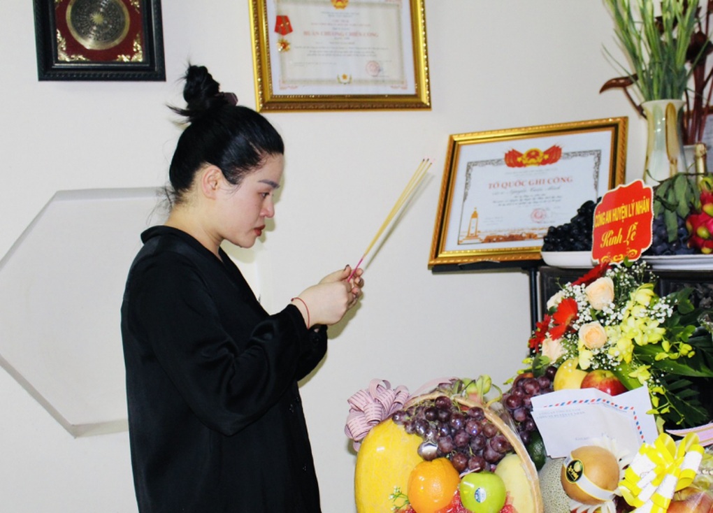 Điều diệu kỳ đến muộn với người vợ liệt sĩ Công an - 1