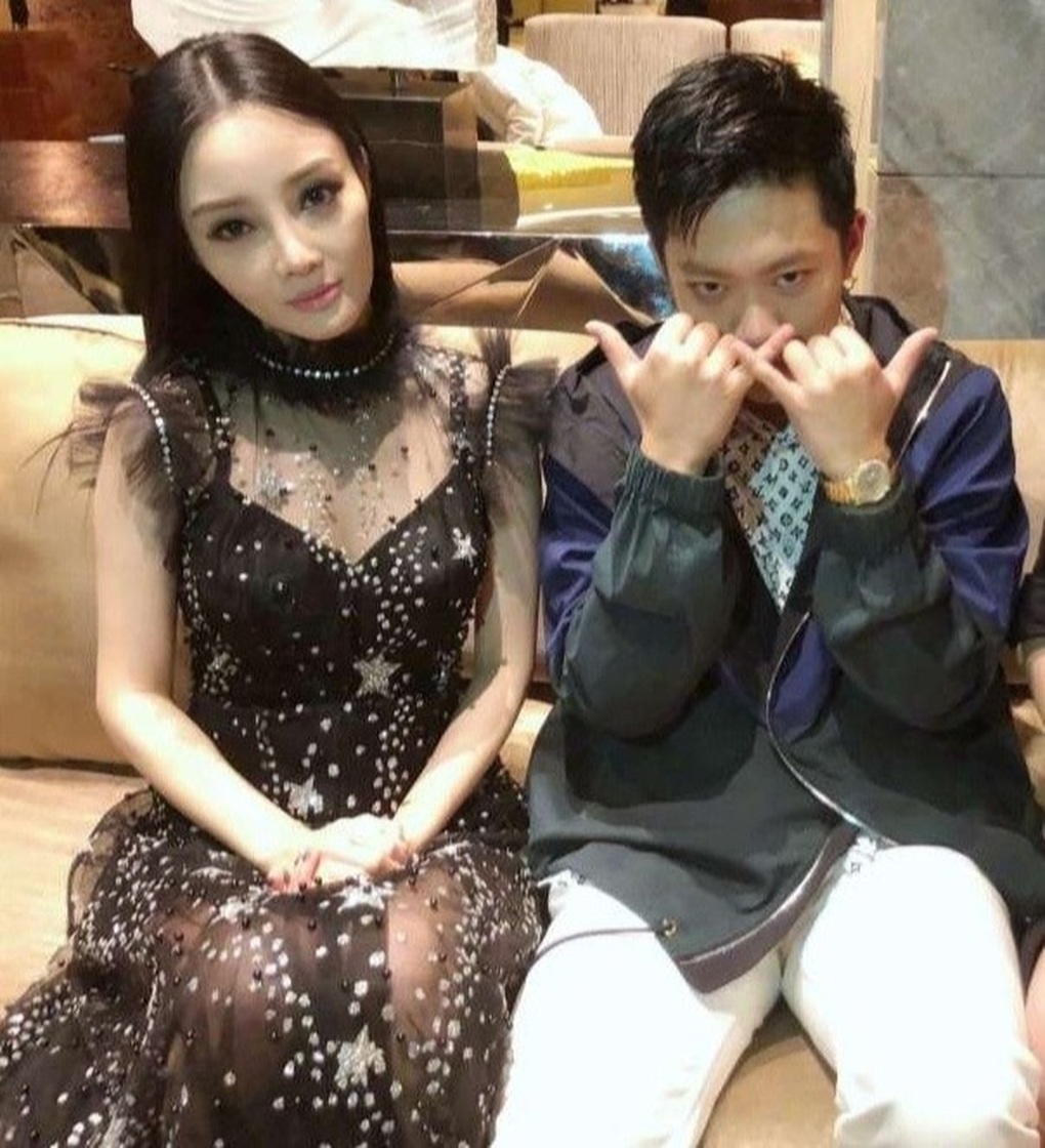 Trung Quốc cấm cửa các nghệ sĩ vi phạm trở lại showbiz - 2 Trung Quốc cấm cửa các nghệ sĩ vi phạm trở lại showbiz - 2