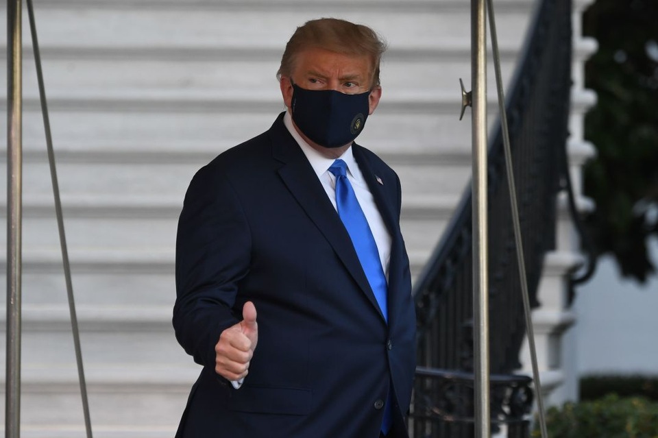 Bầu cử Mỹ: Khó khăn chồng chất, ông Trump nỗ lực vực chiến dịch tranh cử - 1 Bầu cử Mỹ: Khó khăn chồng chất, ông Trump nỗ lực vực chiến dịch tranh cử - 1