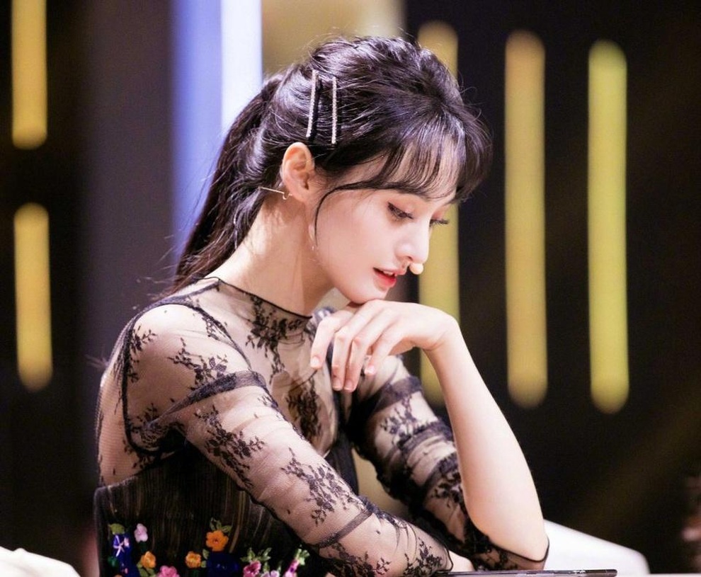 Trịnh Sảng bị gọi là nghệ sĩ trẻ tệ nhất Hoa ngữ vì liên hoàn scandal - 2 Trịnh Sảng bị gọi là nghệ sĩ trẻ tệ nhất Hoa ngữ vì liên hoàn scandal - 2
