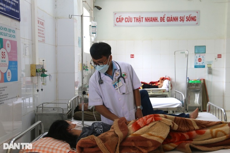 Những điều trông thấy từ trạm y tế xã - 1 Những điều trông thấy từ trạm y tế xã - 1