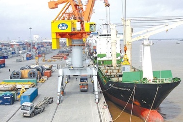 Vì đâu cảng hiện đại nhất miền Bắc lỗ hơn triệu USD/tháng?