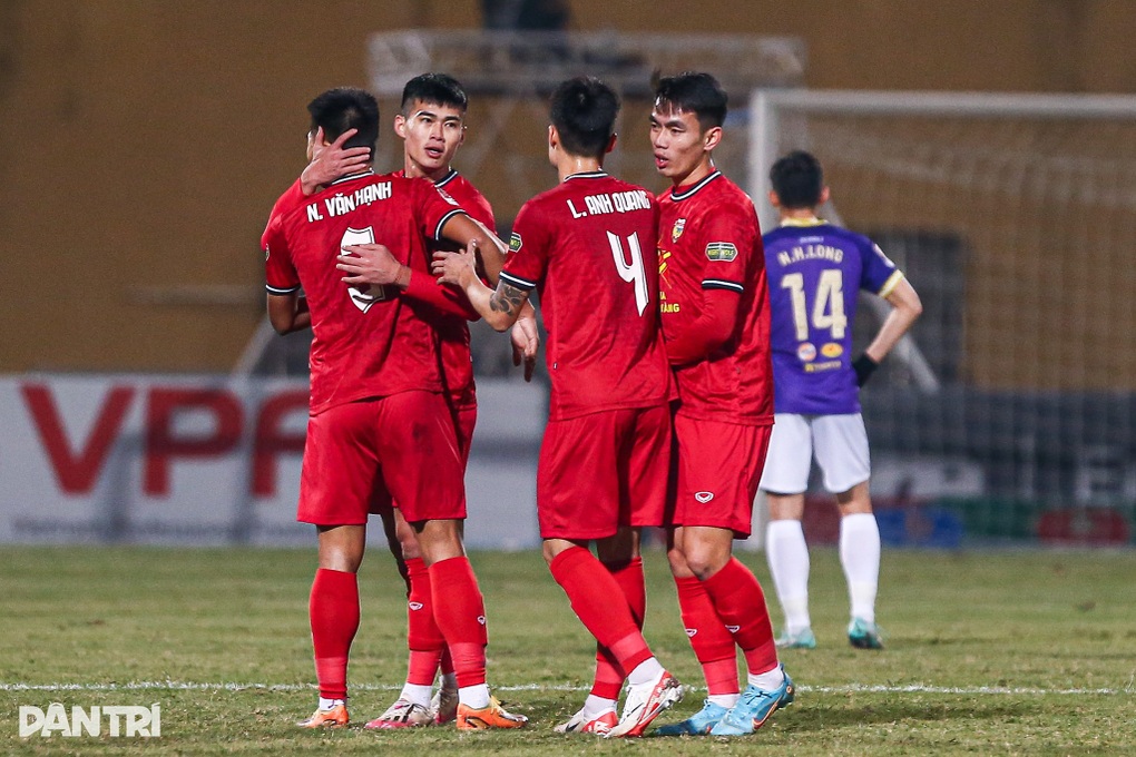 Tuấn Hải và Văn Quyết không ghi bàn, Hà Nội FC bị Hà Tĩnh cầm hòa - 3